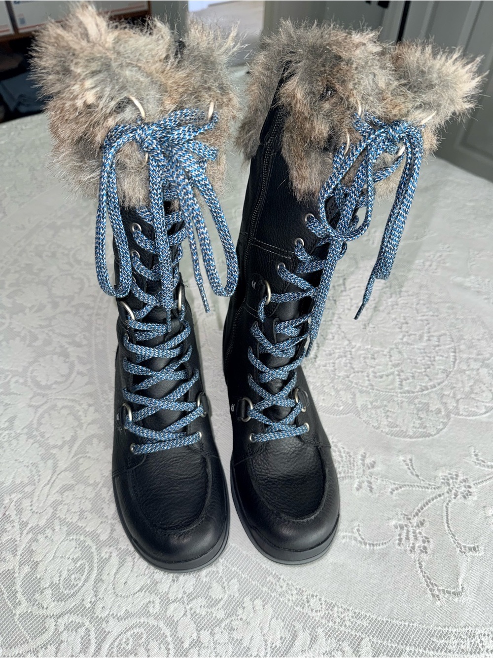 Merrell Haven Tall Lace Polar Waterproof Winter Boots Black Faux Fur size 6.5